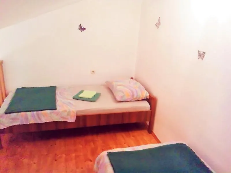Apartments Anto Pula