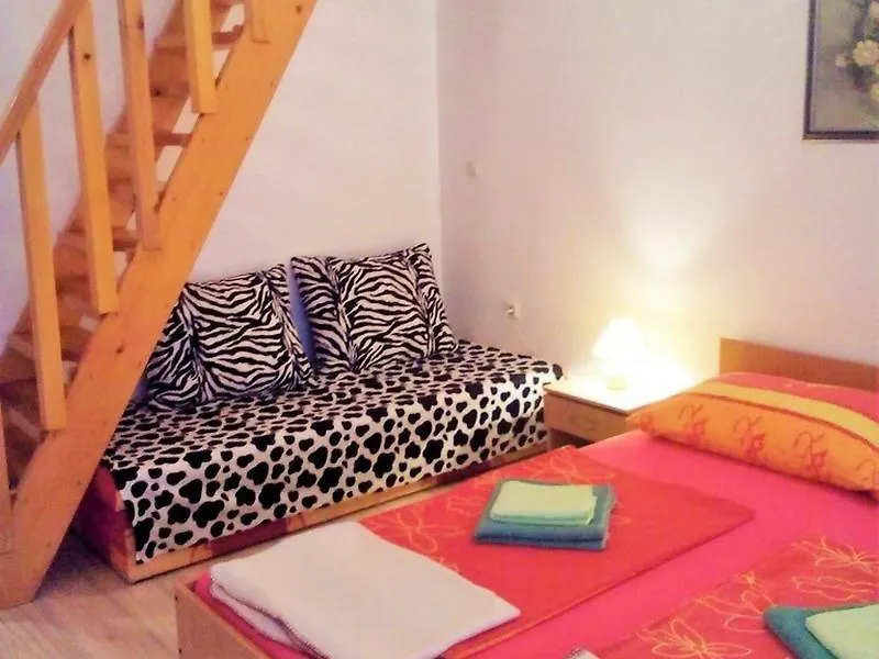 Apartments Anto Pula